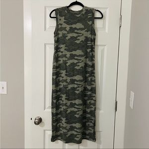 XS Universal Thread Dress